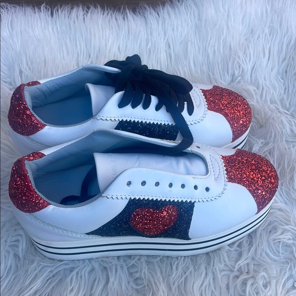 Red Glitter Sneakers with Black Laces. Chiara Ferragni. Size 36 - Picture 3 of 10